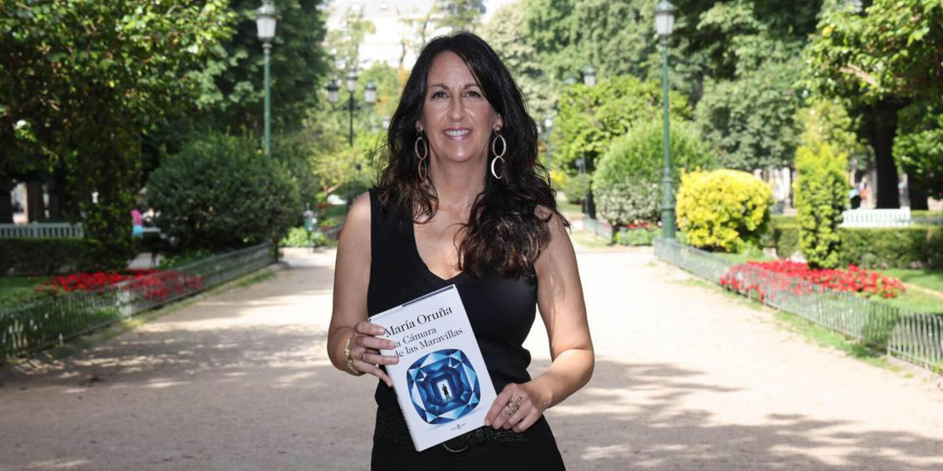 María Oruña presenta su nuevo libro 'La Cámara de las Maravillas'